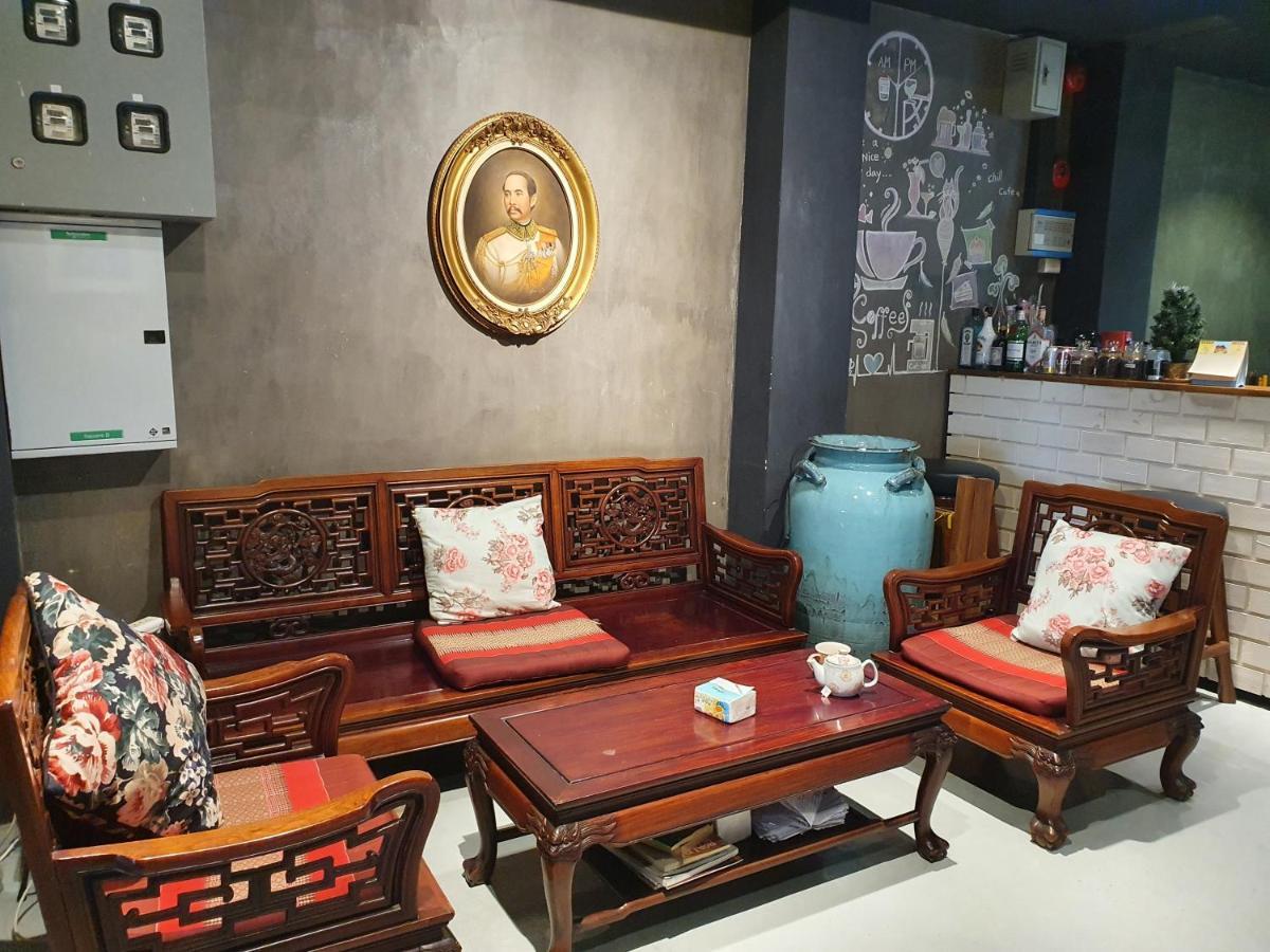 Baan Wualamphong บ้านวัวลำพอง Бангкок Экстерьер фото